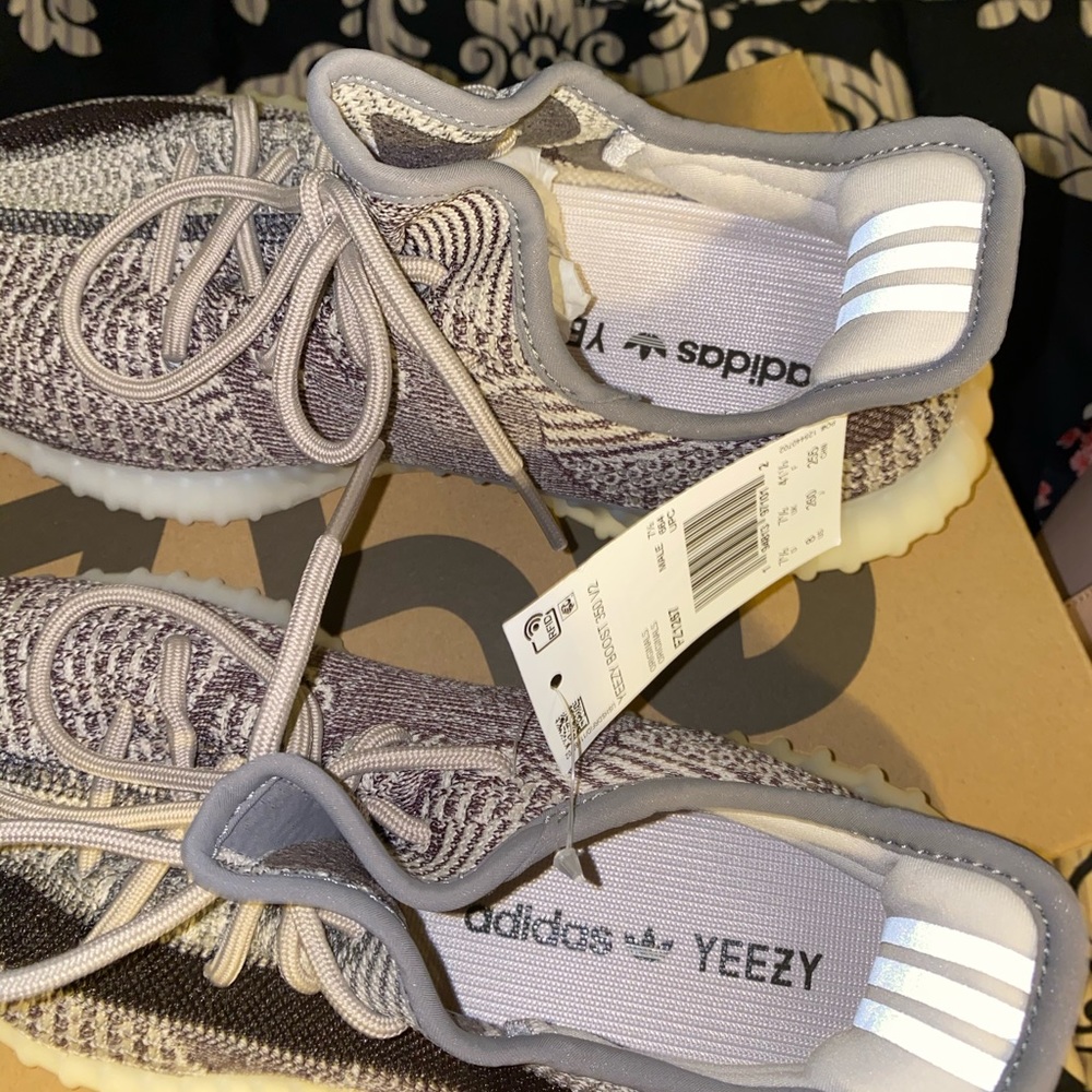 Yezzy Boost 350 V2